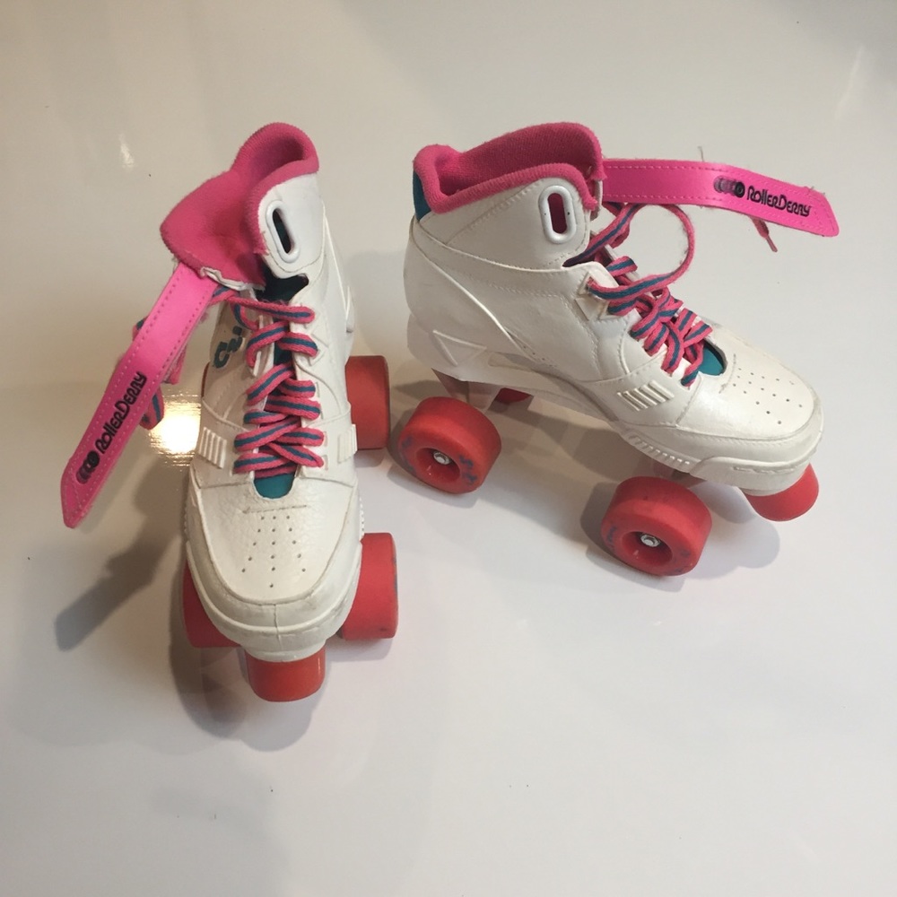ROLLER DERBY KID SKATES